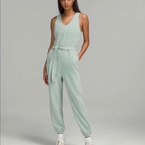 NWT Lululemon Ease of it All V-Neck Jumpsuit. Size 4 Color: silver blue